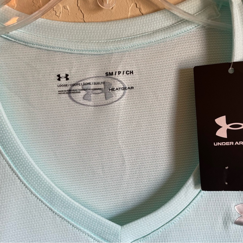NWT Womens Under Armour Dri Fit Short Sleeve T Shirt small - Picture 4 of 9